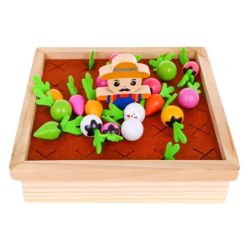 widok wszystkich elementów gry rozłożonych obok siebie