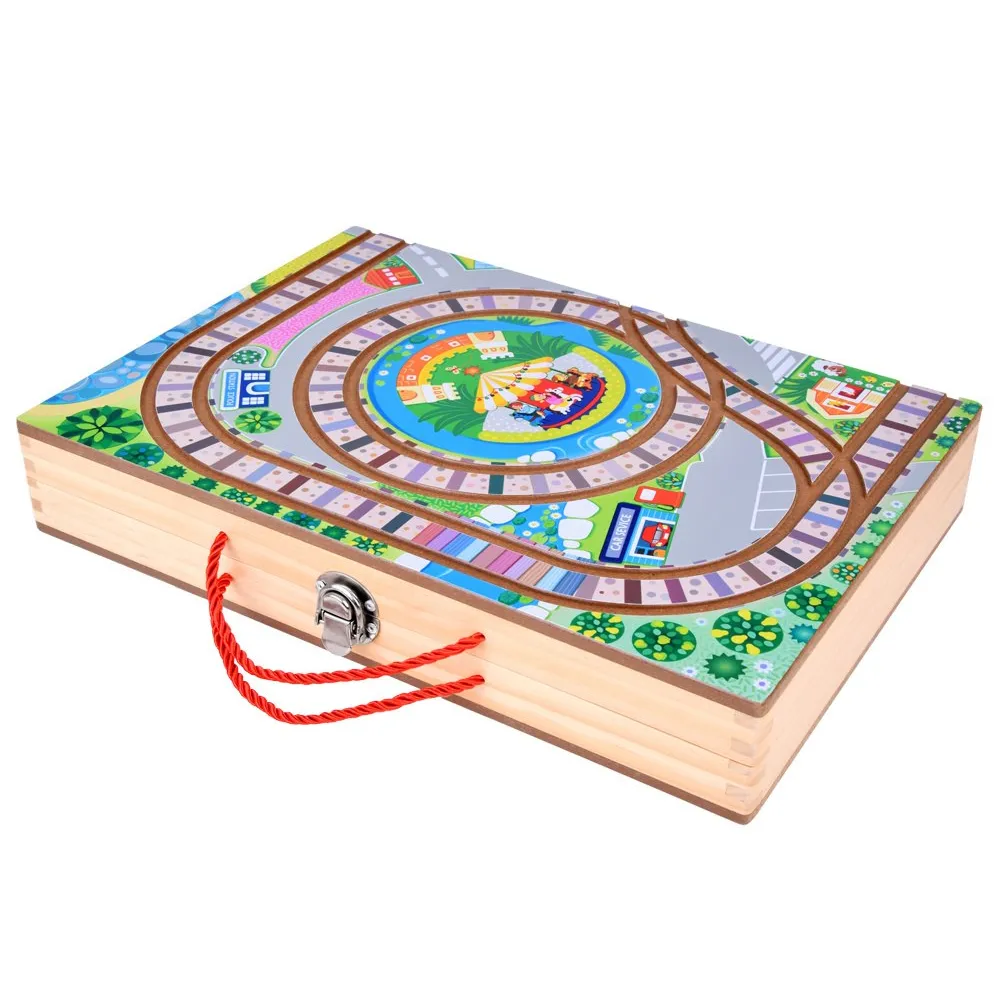 drewniana walizka jako opakowanie i baza miasta