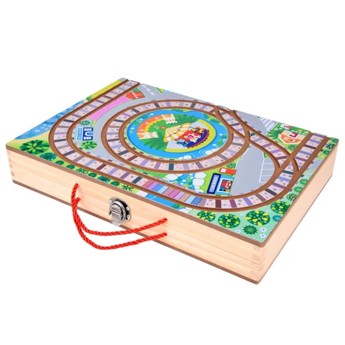 drewniana walizka jako opakowanie i baza miasta