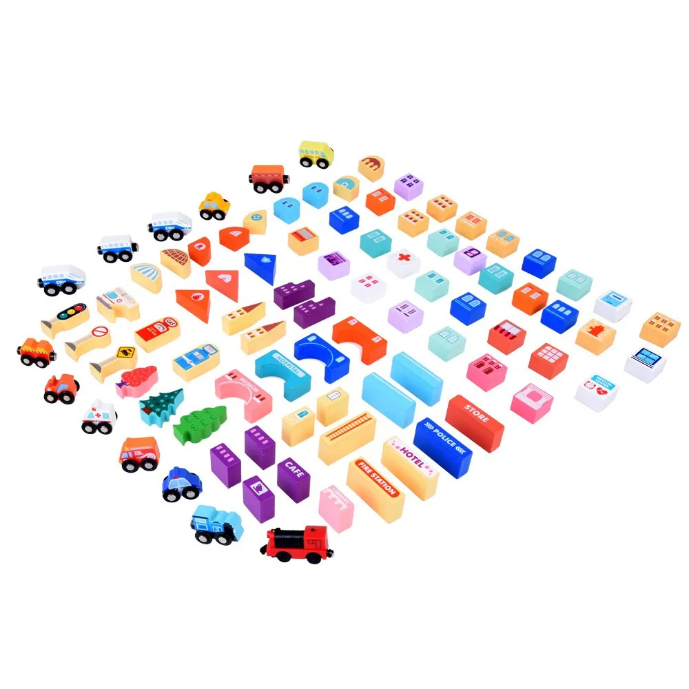 pastelowe figurki i akcesoria w zestawie kolejki