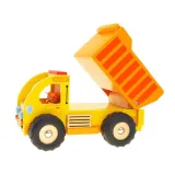 Widok na precyzyjne wykończenie krawędzi autka wywrotki