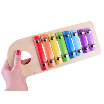 widok na cały zestaw: cymbałki, młoteczek i trzy kulki