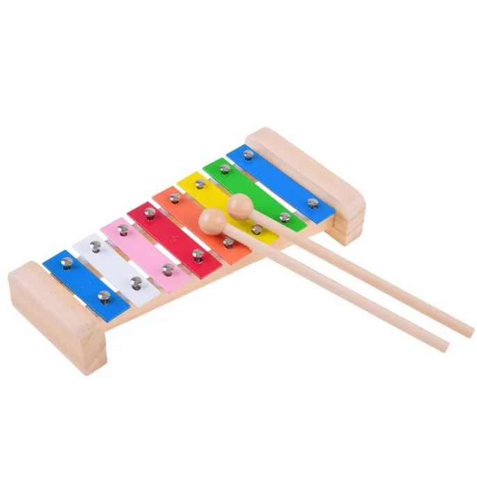 cymbałki z kolorowymi płytkami w zabawce muzycznej dla dzieci