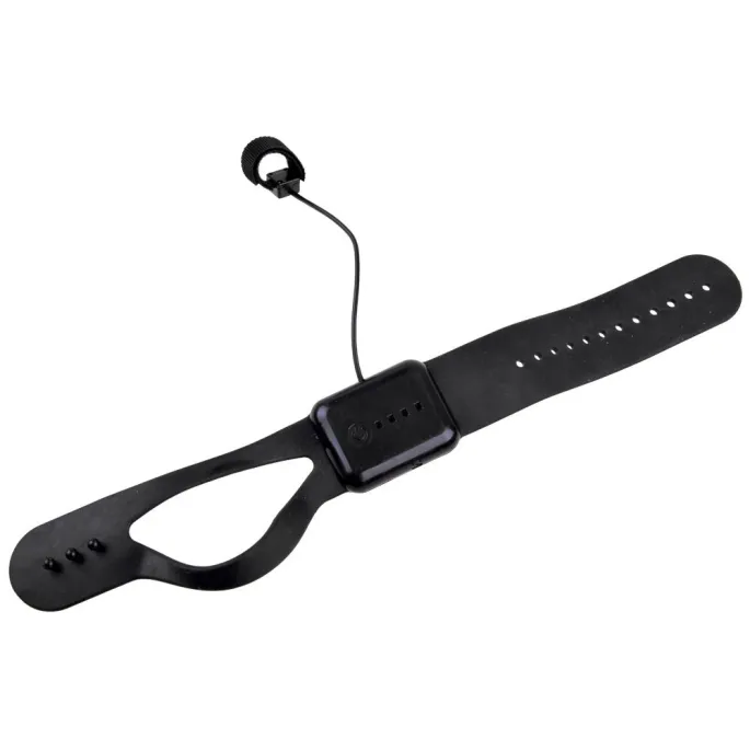 Dron RC0573 widoczny z góry podczas unoszenia się