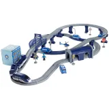 zbliżenie na policyjne pojazdy zestawu kolejki elektrycznej