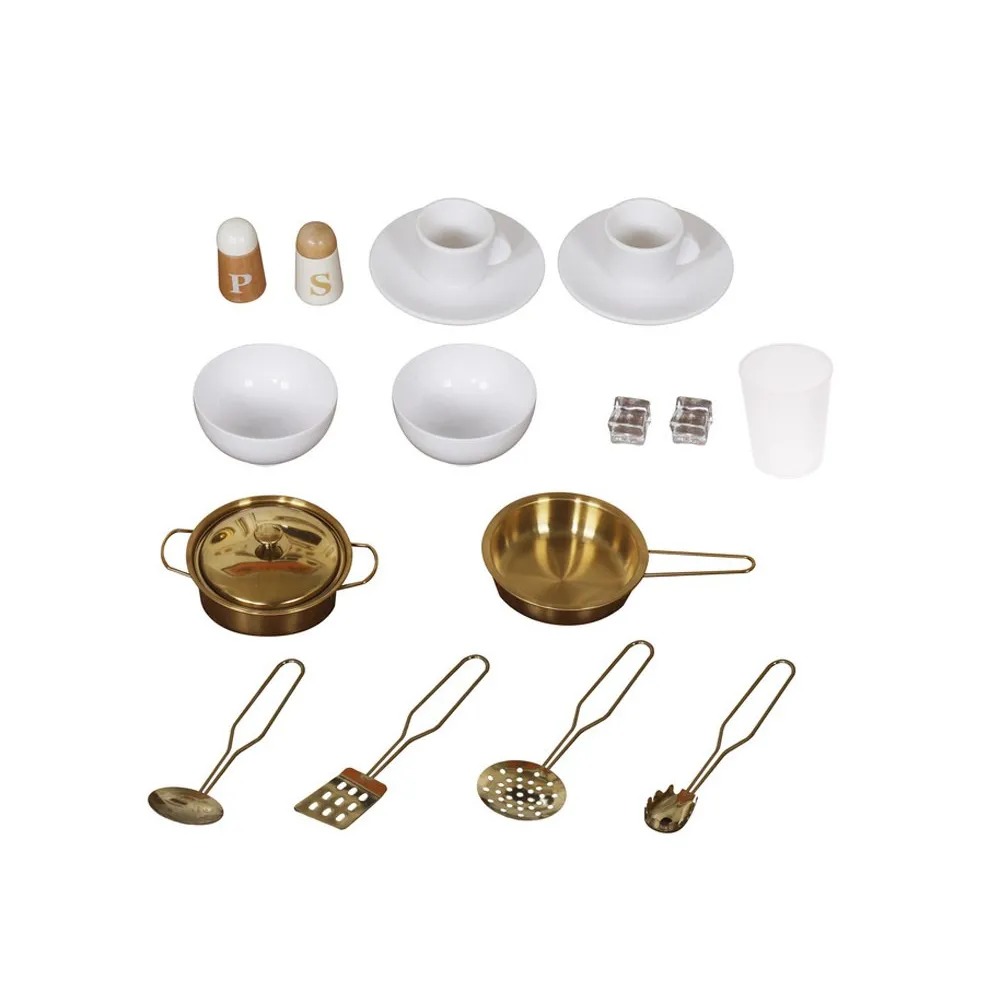 Detal drzwi pralki i dozownika wody w kuchni drewnianej