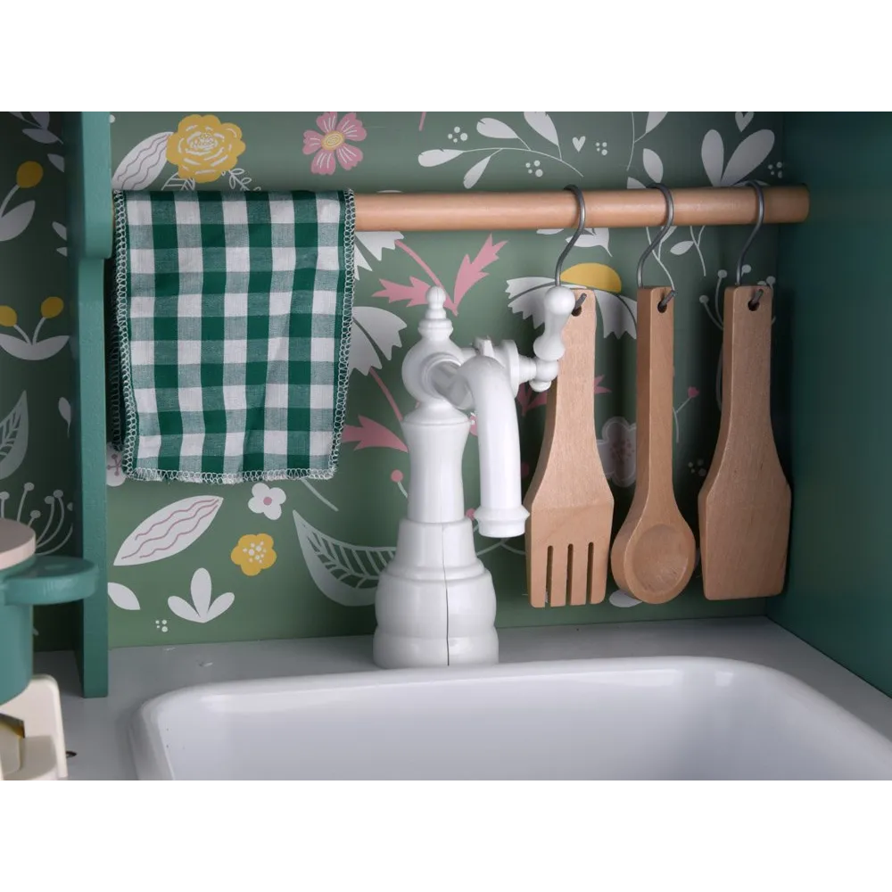 lodówka z dozownikiem wody, element kuchni retro dla dzieci