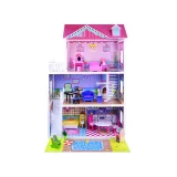 zbliżenie na meble w drewnianym domku dla lalek