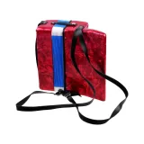 zbliżenie na klamrę do zabezpieczenia miechu w akordeonie