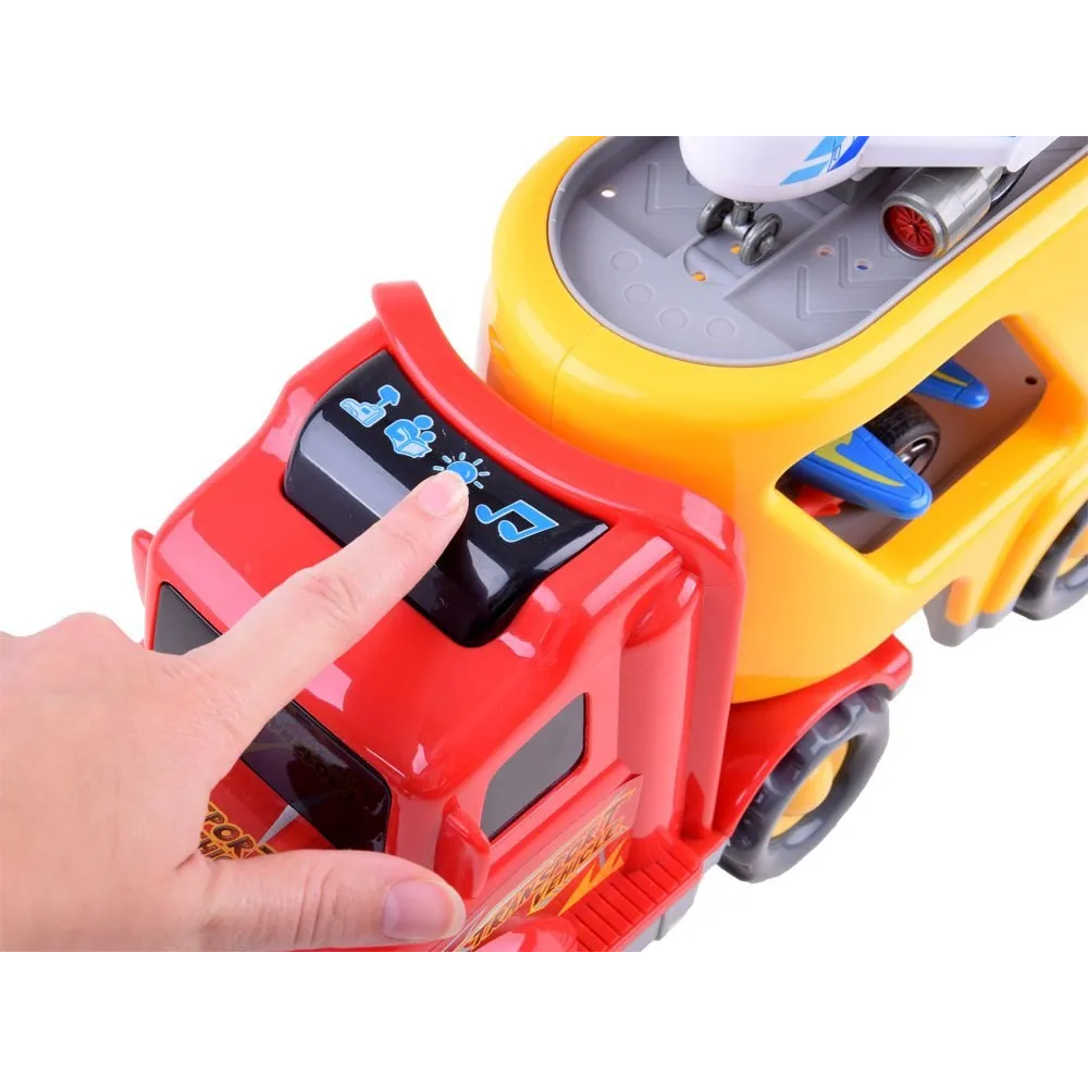 Ruchomy podjazd lawety przygotowany do załadunku samolotu