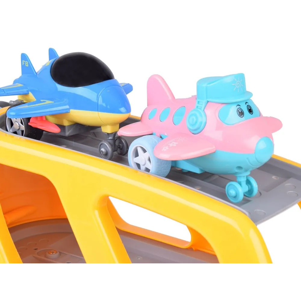 Elementy zestawu na tle kolorowego opakowania prezentującego produkt