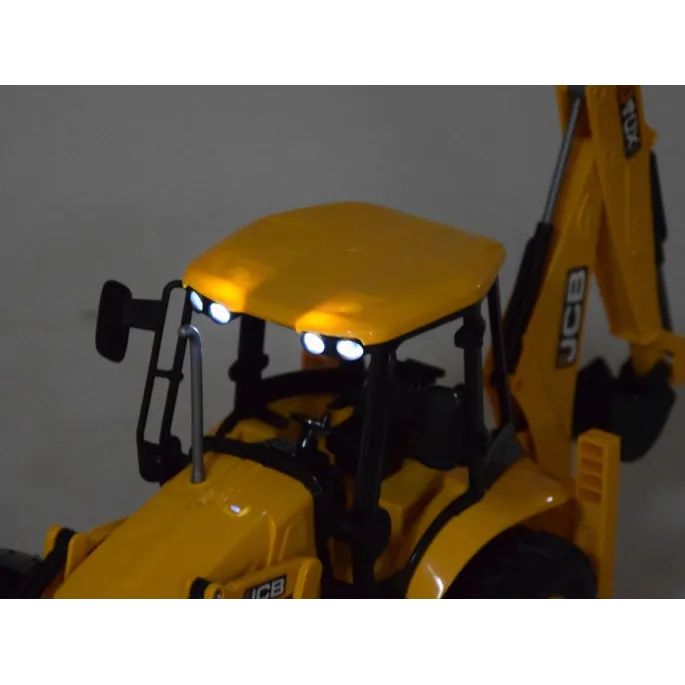 sterowanie manualne łyżką koparki w dużym modelu jcb