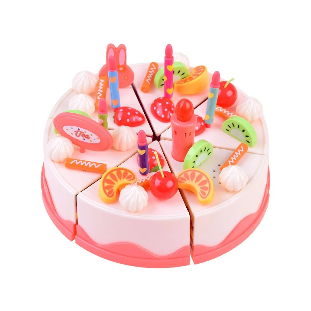 akcesoria do serwowania – filiżanki, sztućce i talerzyki