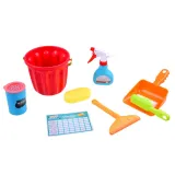 kartonowe opakowanie z zestawem do sprzątania dla dzieci