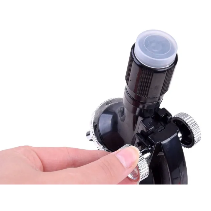 gotowy zestaw do obserwacji mikroświata dla młodych naukowców