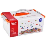 Różnobarwne klocki zaprezentowane z widoczną fakturą powierzchni