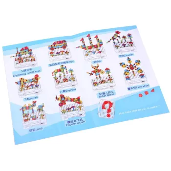 dziecięca walizka na klocki konstrukcyjne w widoku z boku