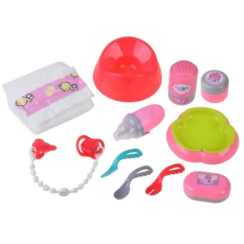 Komplet akcesoriów: butelka, smoczek, sztućce i miseczka