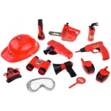 zbliżenie na zestaw narzędzi strażackich z kompletu dla dzieci