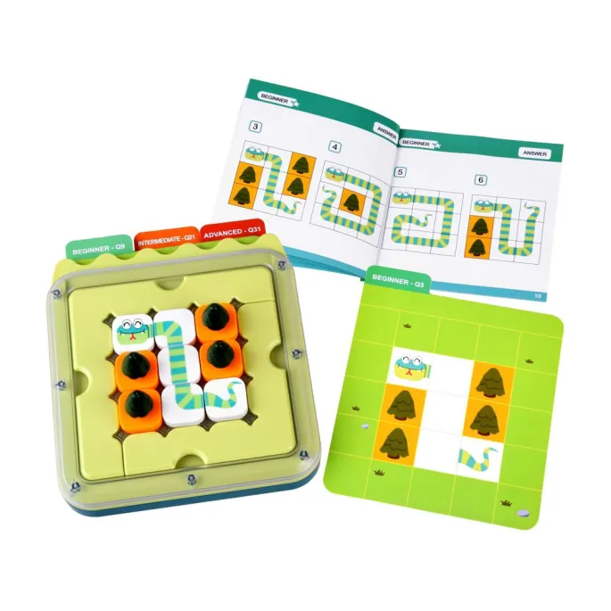 Zbliżenie na segmenty węża o różnych kształtach