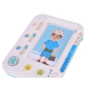 dziecko eksperymentujące z mieszaniem kolorów na tablecie