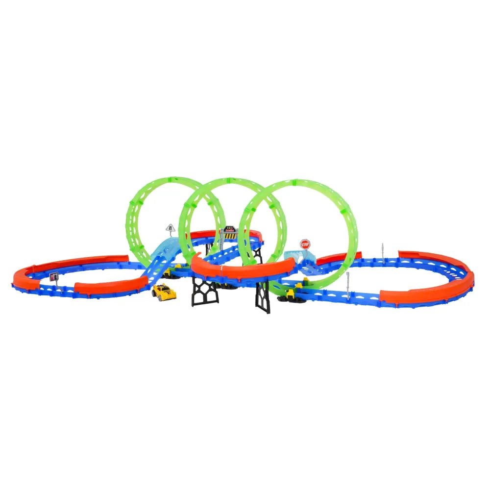Elementy konstrukcyjne toru i dekoracyjne naklejki na tle opakowania