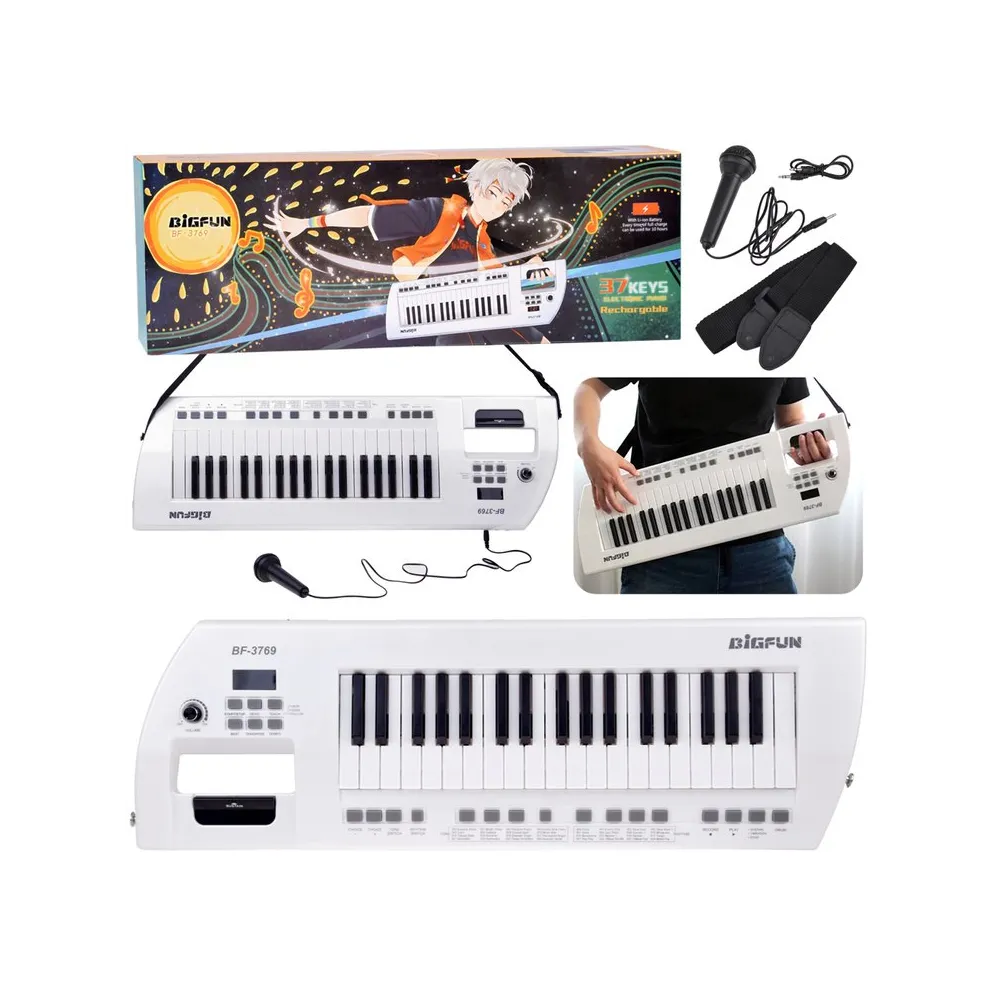 elektryczne pianino z mikrofonem, widok z przodu na 37 klawiszy