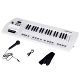 pianino dziecięce z panelem funkcyjnym i mikrofonem na statywie