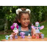 Detale stroju i butów Dessa Dalmatian na tle kolorowych akcesoriów