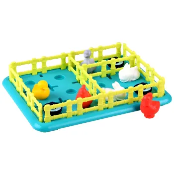 Zbliżenie na realistyczne figurki zwierzątek z gry Wesoła farma