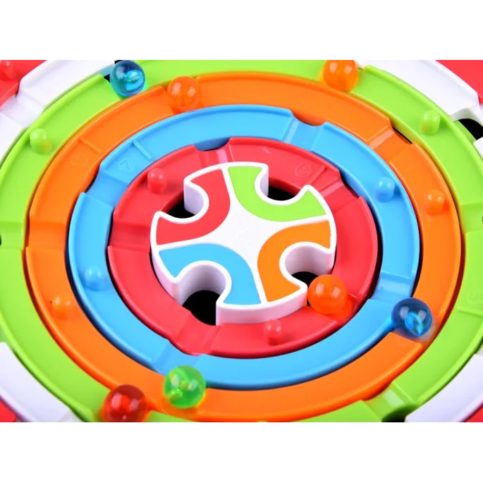 Zbliżenie na mechanizm obracania podstawy w grze ruletka