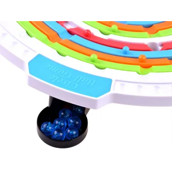 Biały okrąg-pułapka widoczny na planszy gry logicznej ruletka