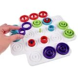 gra trap przygotowana do rozgrywki z różnokolorowymi elementami