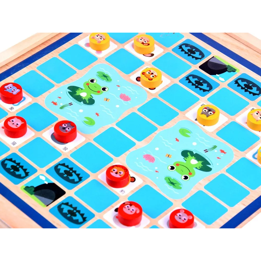 plansza do gry w ludo umieszczona na drewnianej platformie