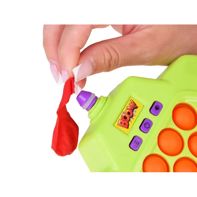 Zestaw gry z dołączonymi balonami i ładowarką