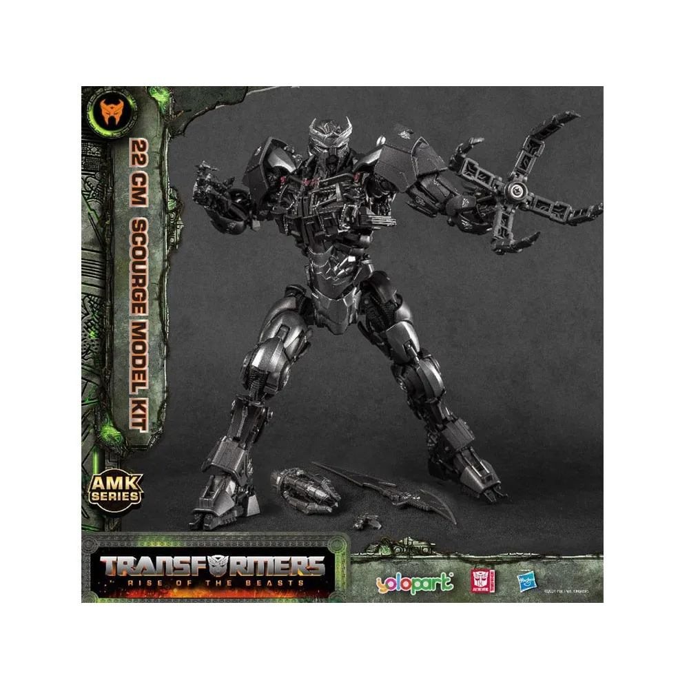 Widoczny detal uzbrojenia kolekcjonerskiej figurki Transformers