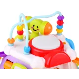 Ściana z interaktywnym telefonem oraz kolorowymi przyciskami multikostki