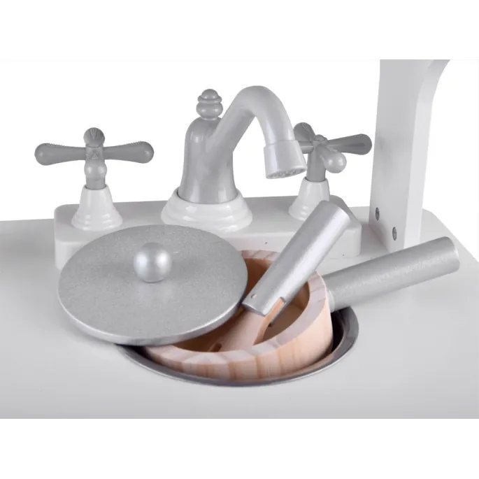 zestaw garnków i patelni drewnianych na kuchence dla dzieci