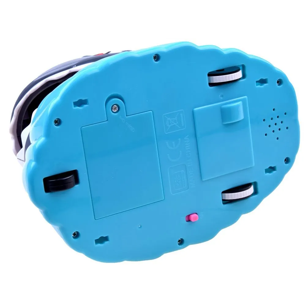 zestaw elementów gry: rekin, rybki i karty