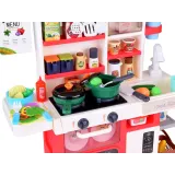 kran kuchenny z wypływającą wodą podczas zabawy