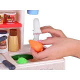 zbliżenie na warzywa i dodatki spożywcze w zestawie kuchennym