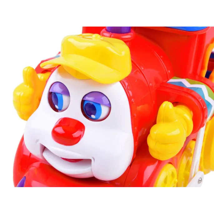 interaktywne ruchome elementy: oczy, usta i komin lokomotywy