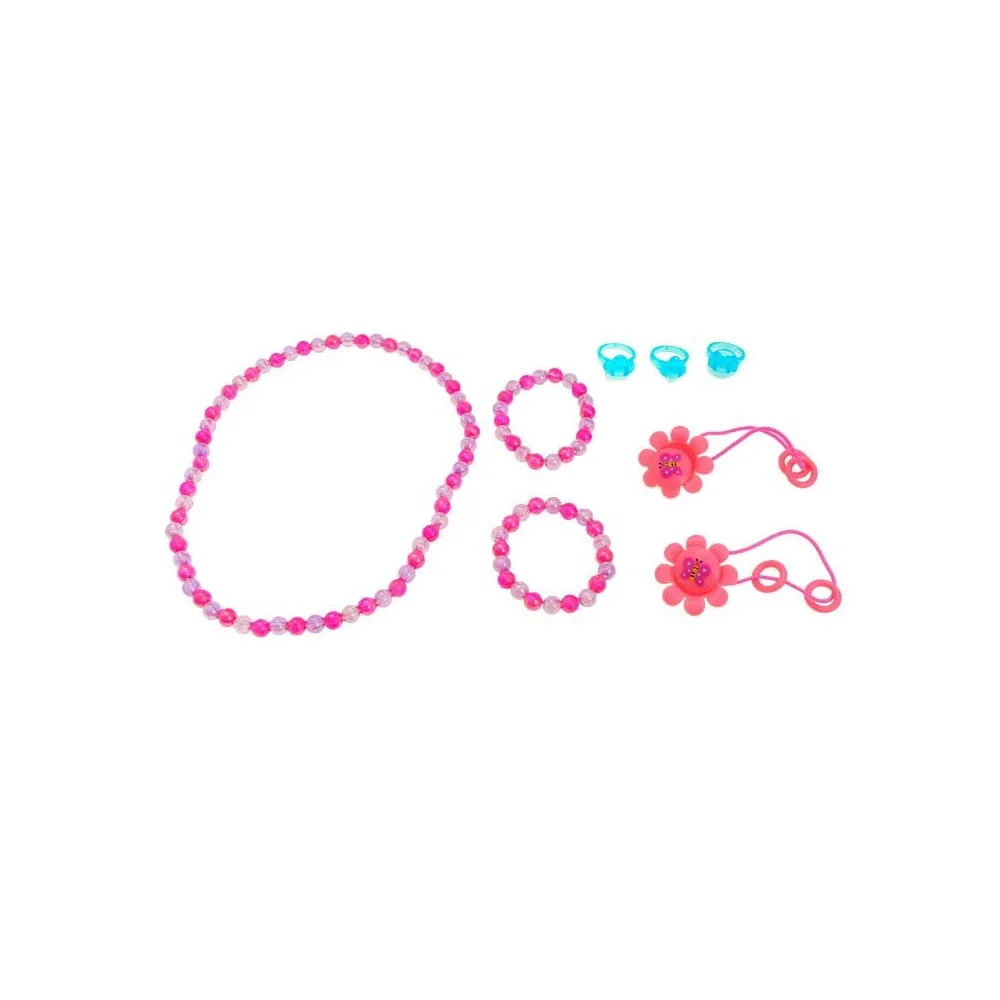 szuflada i schowki do przechowywania dziecięcych dodatków w toaletce