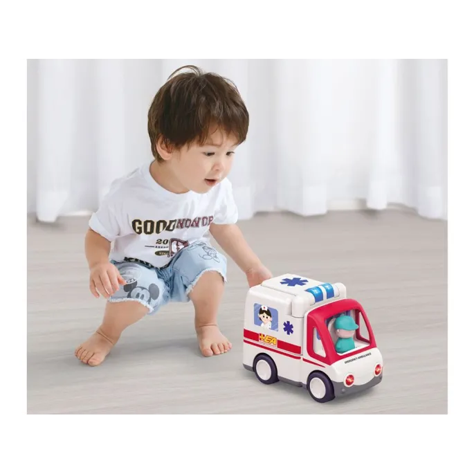 Ambulans podczas jazdy z efektem dźwiękowym i świetlnym