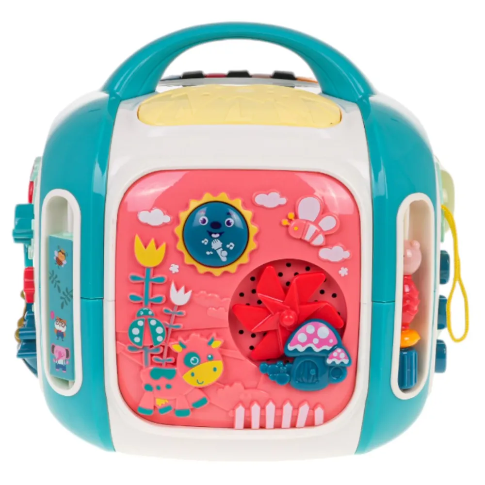 widok na górną ściankę z fortepianem i uchwytem do przenoszenia