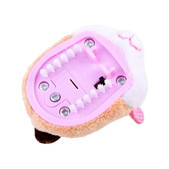 Uchwyt do przenoszenia domku z chomikiem