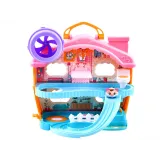 Kolorowe detale domku zwiększające atrakcyjność zabawki