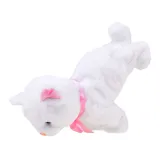 miękkie futerko i detale kotka psotka podczas zabawy