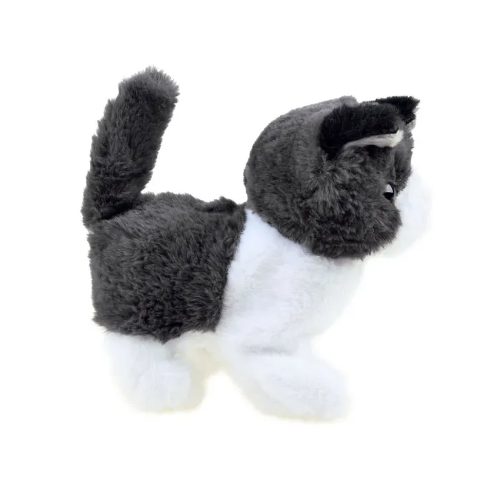 interaktywny kotek psotek w opakowaniu kartonowym