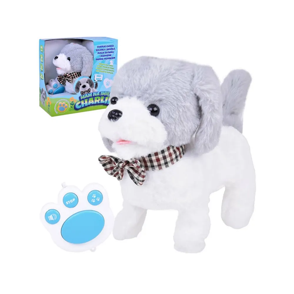 pluszowy piesek charlie stojący z pilotem w kształcie łapki